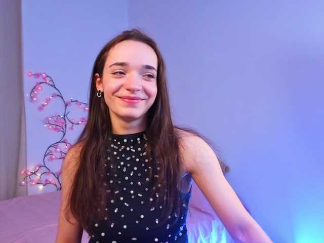 alisha-melison's BongaCams show and profile