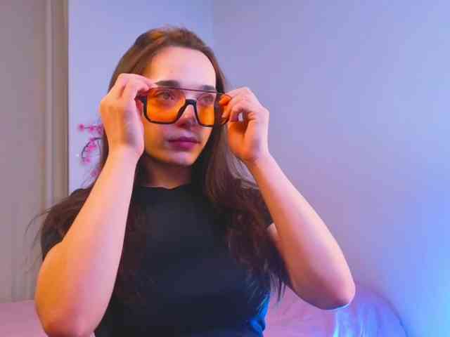 alisha-melison webcam