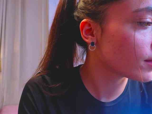 alisha-melison webcam