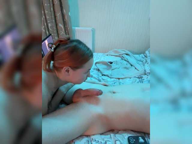 Bunniesss's BongaCams show and profile