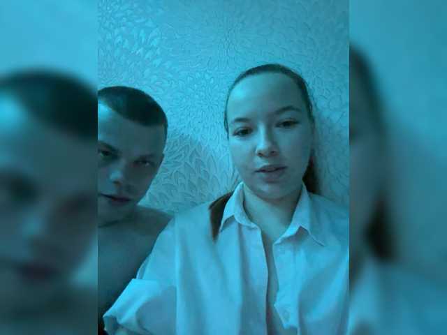 Bunniesss's BongaCams show and profile