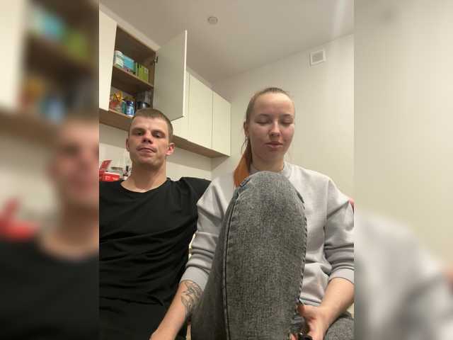 Bunniesss's BongaCams show and profile