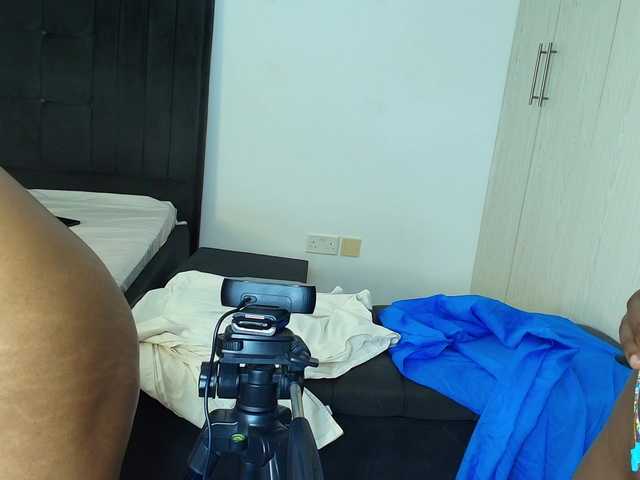 Tasty-titties's BongaCams show and profile