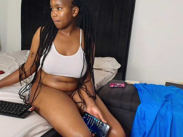 Tasty-titties's BongaCams show and profile