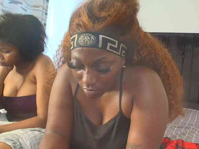 Tasty-titties webcam