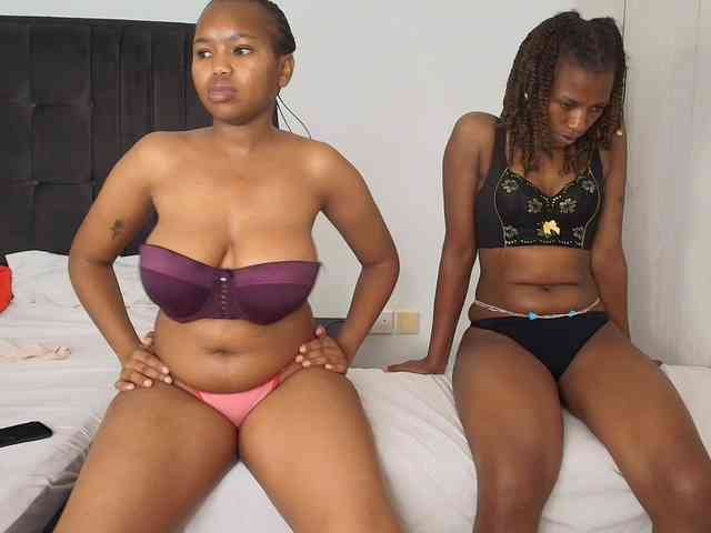 Tasty-titties webcam