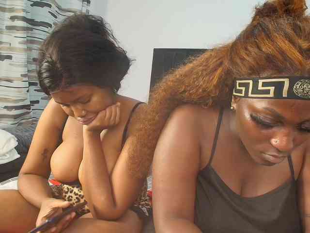 Tasty-titties webcam