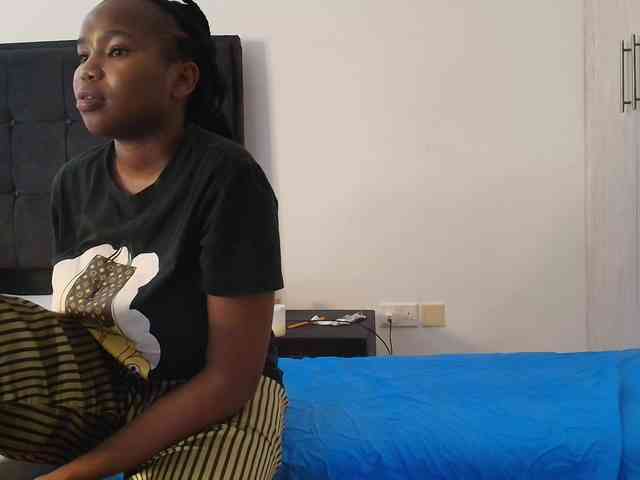 Tasty-titties webcam