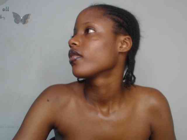 Slimperry Live Webcam on BongaCams