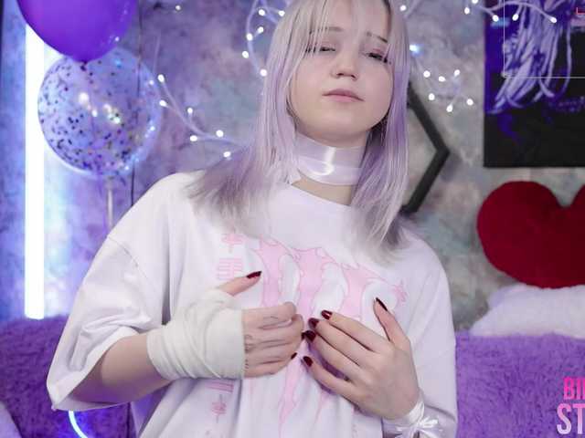 Yunakiss's BongaCams show and profile