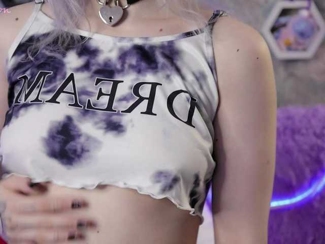 Yunakiss's BongaCams show and profile