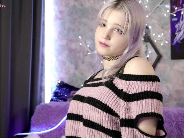 Yunakiss's BongaCams show and profile