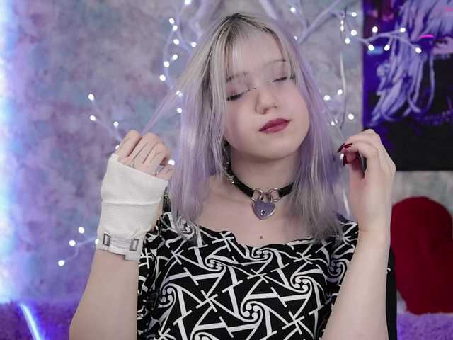 Yunakiss's BongaCams show and profile