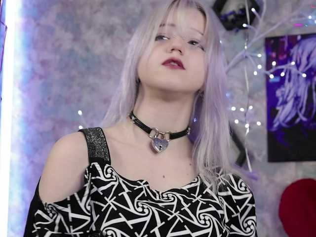 Yunakiss's BongaCams show and profile