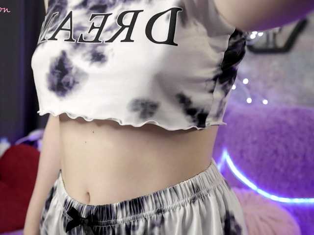 Yunakiss's BongaCams show and profile