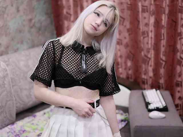 Yunakiss Live Webcam on BongaCams