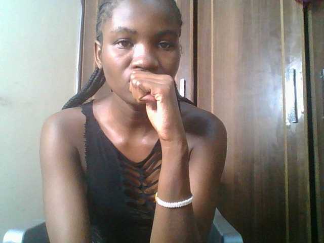 Sexylina25's BongaCams show and profile