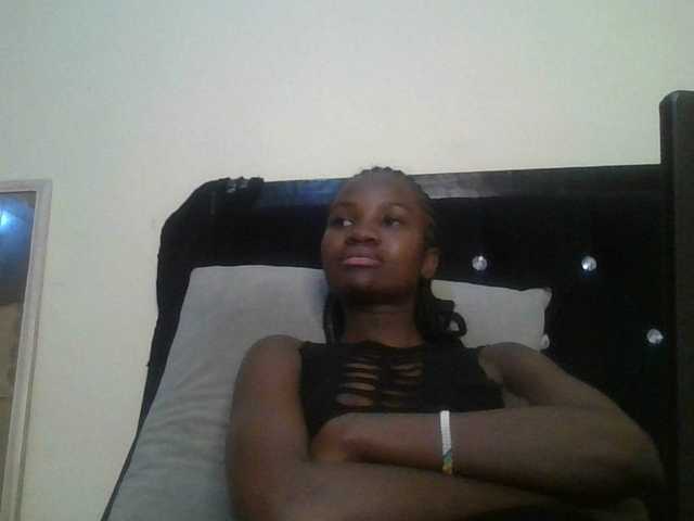 Sexylina25's BongaCams show and profile