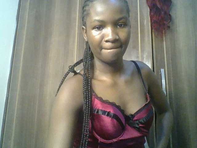 Sexylina25's BongaCams show and profile