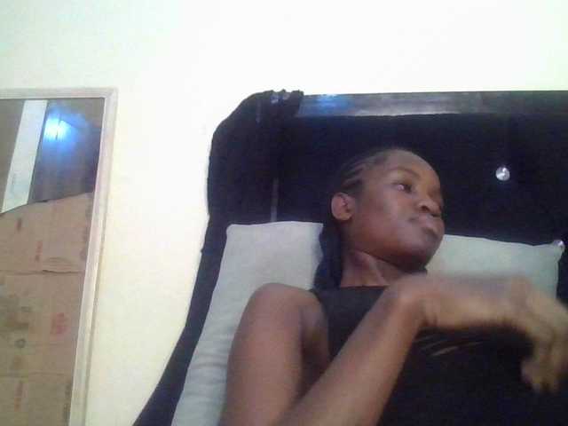 Sexylina25's BongaCams show and profile