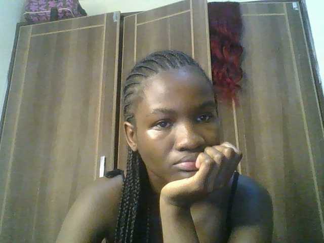 Sexylina25's BongaCams show and profile