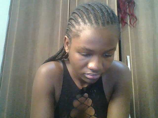 Sexylina25's BongaCams show and profile