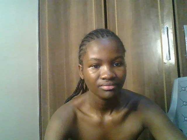 Sexylina25's BongaCams show and profile