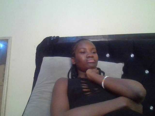 Sexylina25's BongaCams show and profile