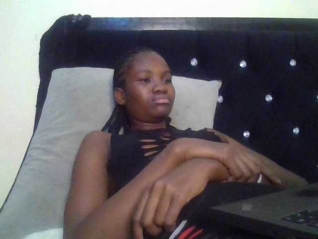 Sexylina25's BongaCams show and profile