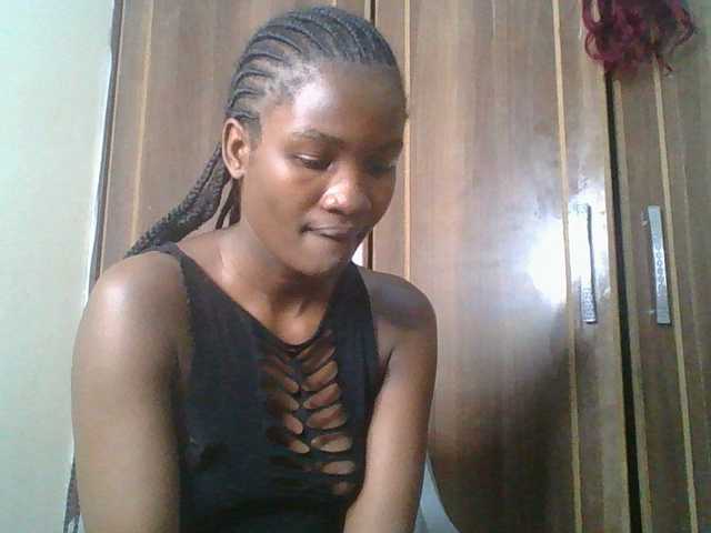 Sexylina25's BongaCams show and profile