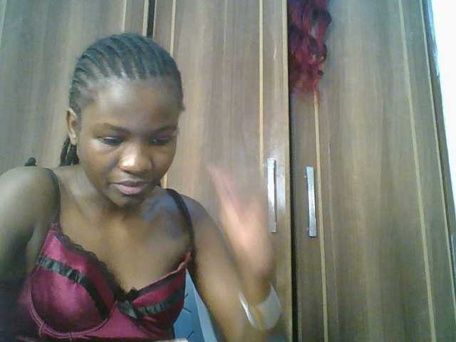 Sexylina25's BongaCams show and profile