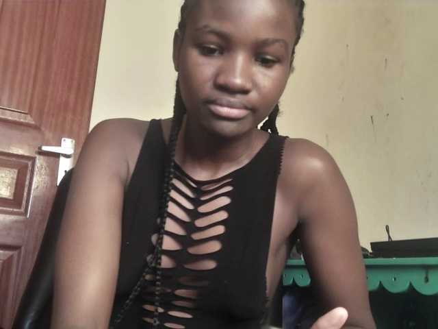 Sexylina25's BongaCams show and profile