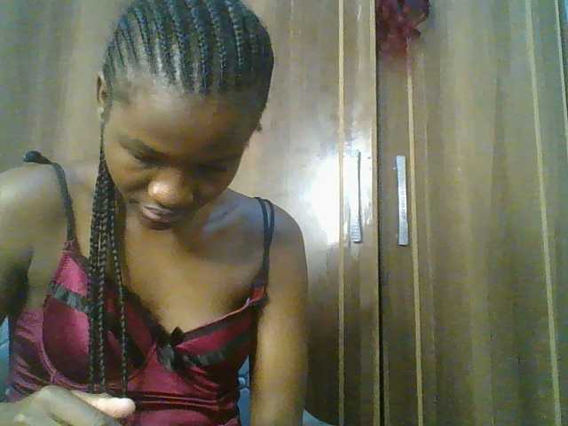 Sexylina25's BongaCams show and profile