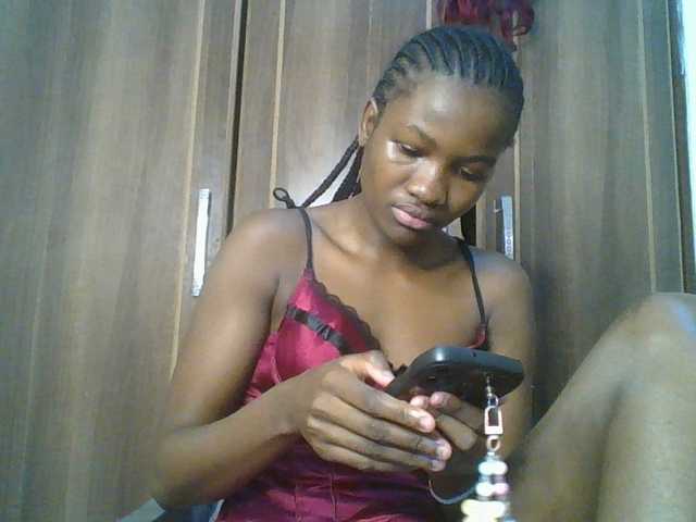 Sexylina25's BongaCams show and profile