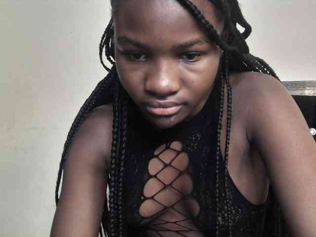 Sexylina25 Live Webcam on BongaCams