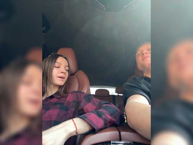 CandySurprise19's BongaCams show and profile