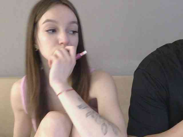 CandySurprise19 webcam