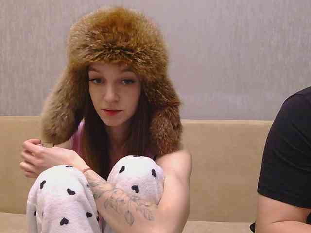 CandySurprise19 webcam