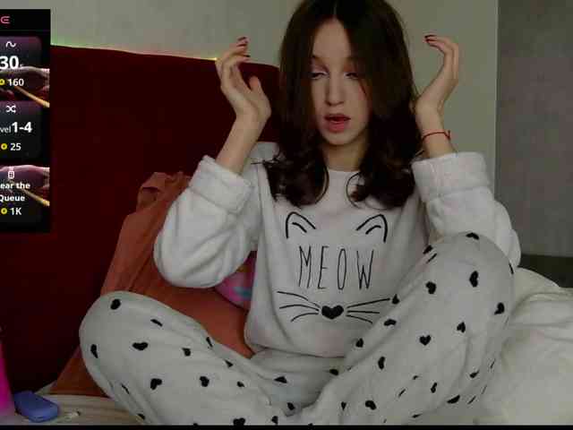 CandySurprise19 Live Webcam on BongaCams