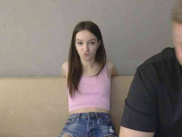 CandySurprise19 webcam