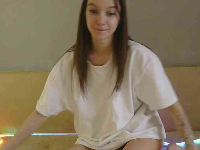 CandySurprise19 webcam