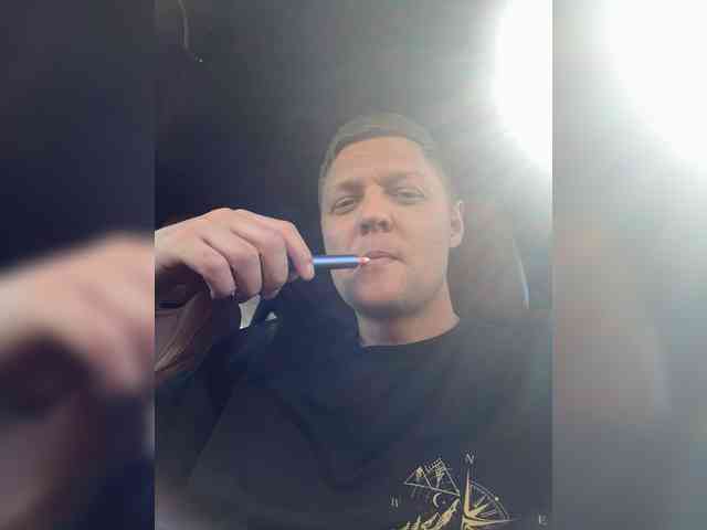 CandySurprise19 webcam