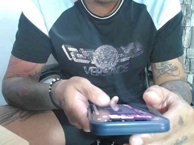 srfindomfeetdrai... Live Webcam on BongaCams