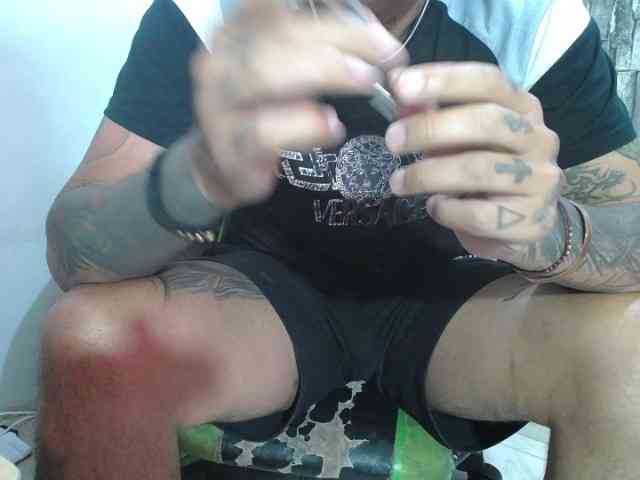 srfindomfeetdrai... Live Webcam on BongaCams