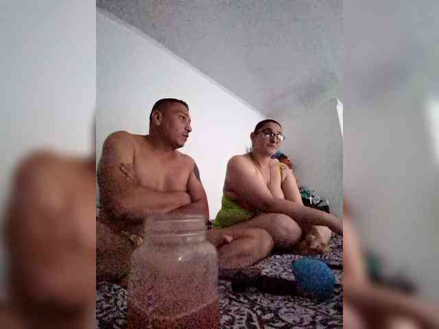 parejacuriosa1483 parejacuriosa1483