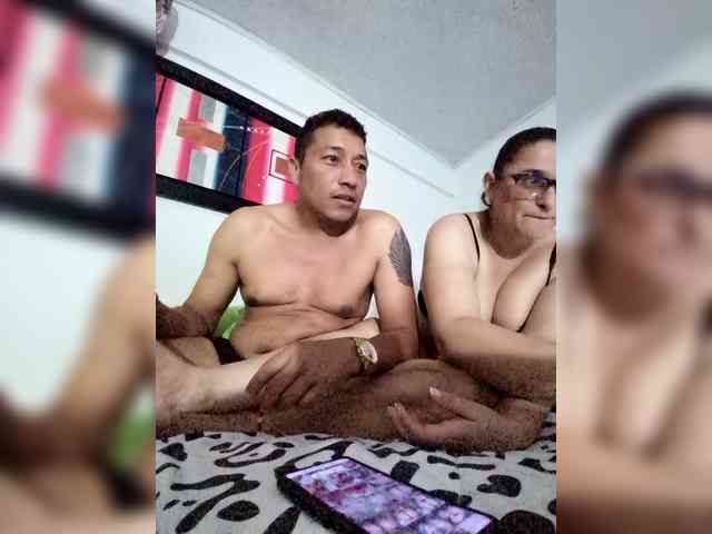 parejacuriosa1483 parejacuriosa1483