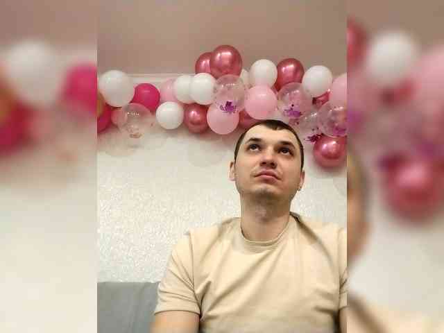 Unskil Live Webcam on BongaCams