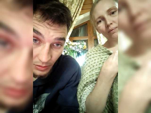 Polly-and-Johnny Profile Image