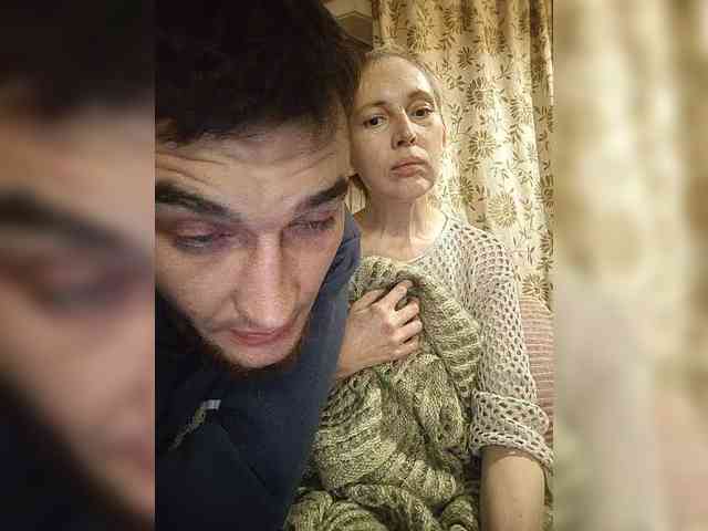 Polly-and-Johnny webcam