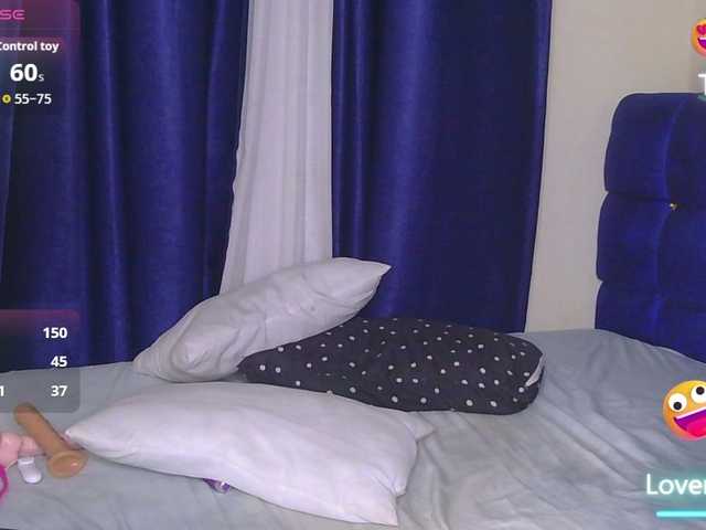 SweetSinny's BongaCams show and profile